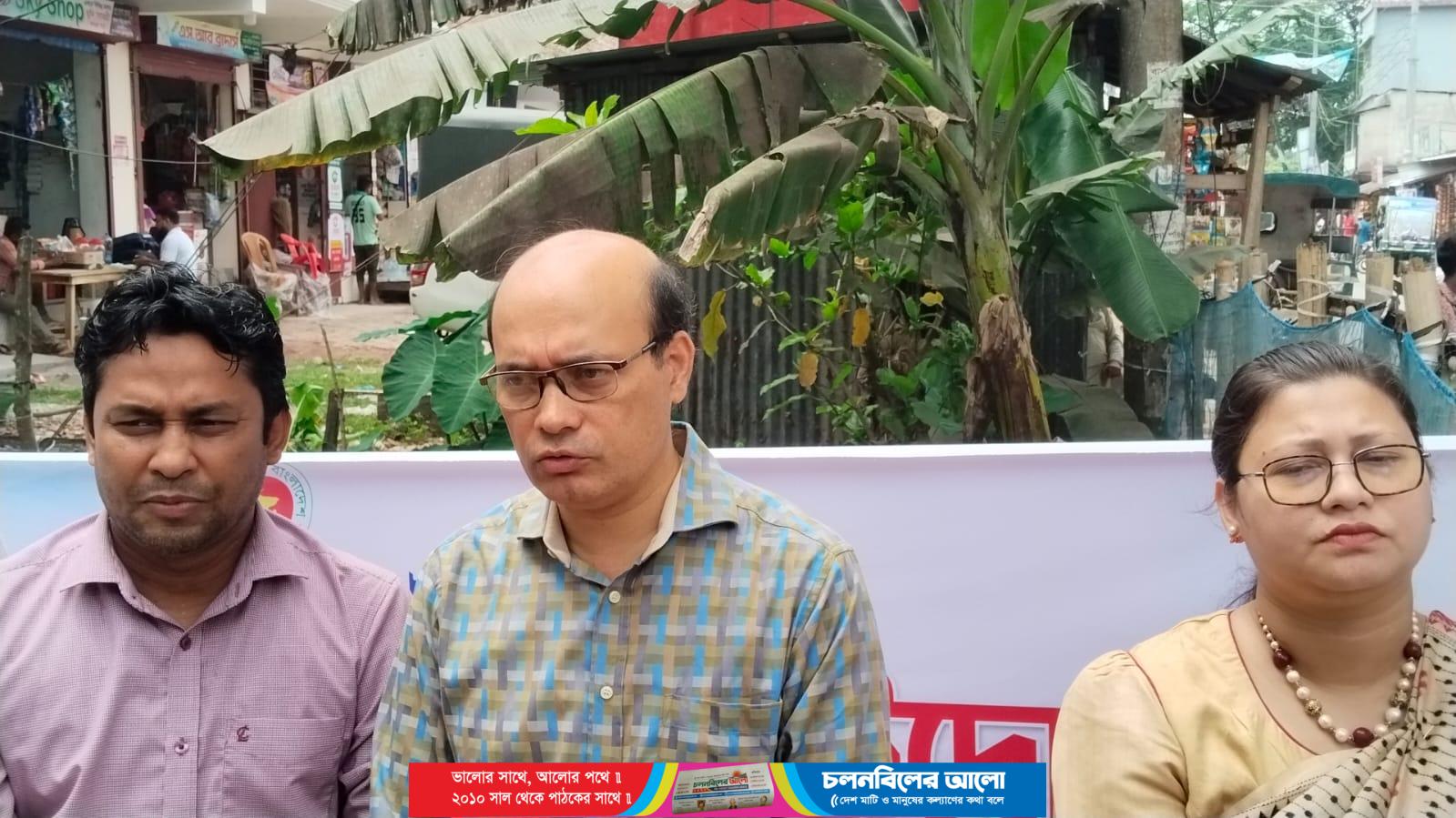 ঝালকাঠি শহরের খালের সীমানা পিলার নির্ধারণ করেছে জেলা প্রশাসন